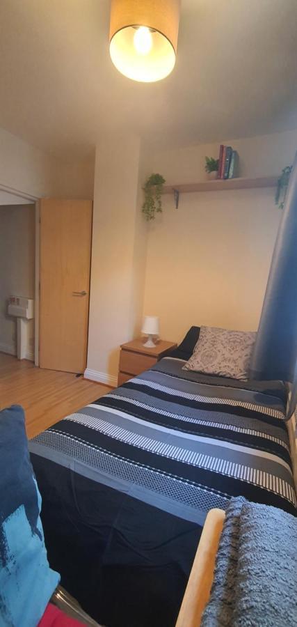 Double Room&Private Bath Near The Square Mile Лондон Екстериор снимка