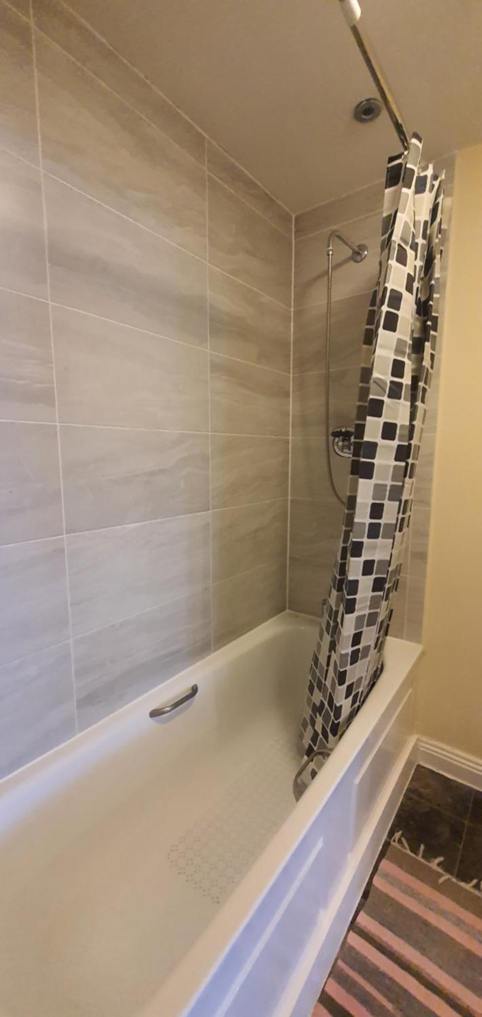 Double Room&Private Bath Near The Square Mile Лондон Екстериор снимка